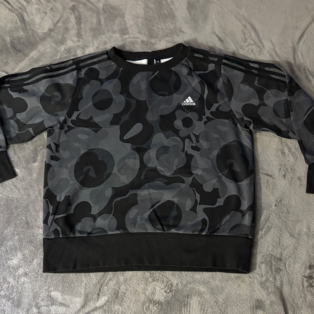 Adidas Womens Floral Graphic 3-Striped fleece sweatshirt